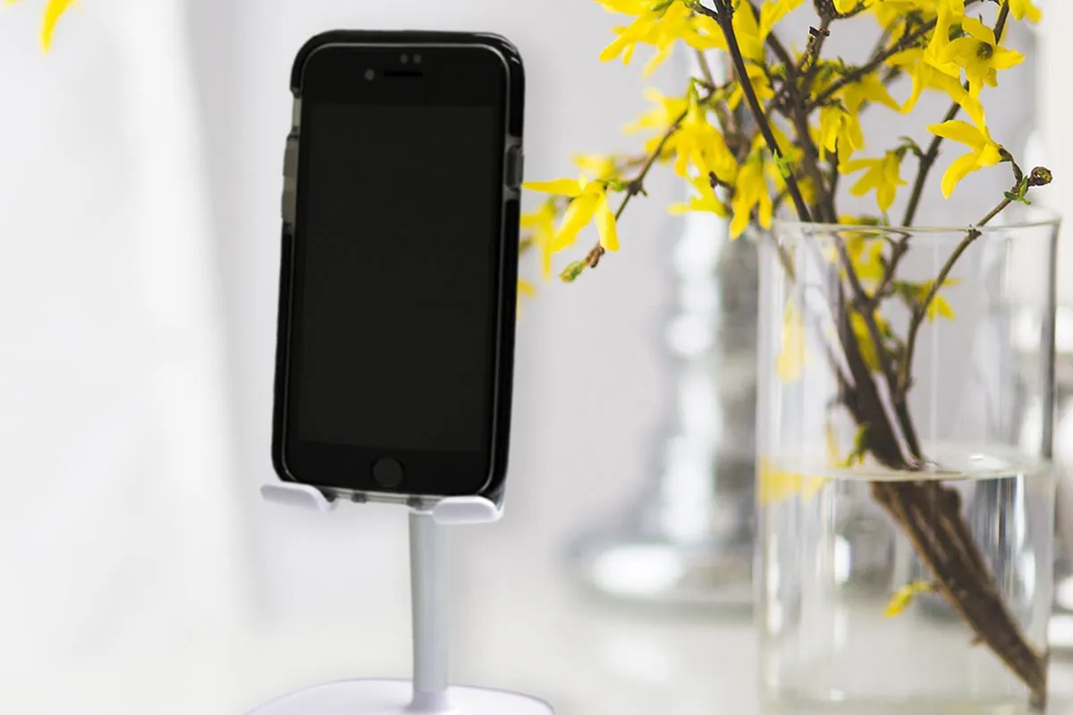 Uplifting Mimi Adjustable Phone Stand